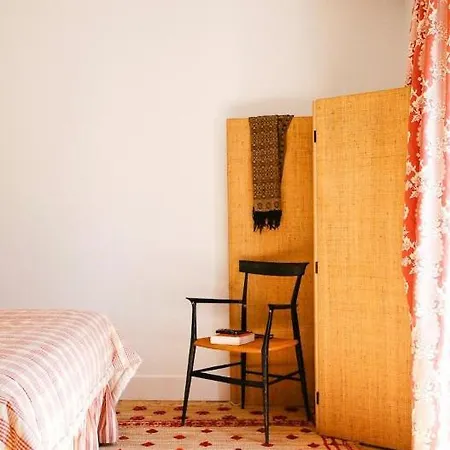 Tropezian Arty House Сен-Тропе
