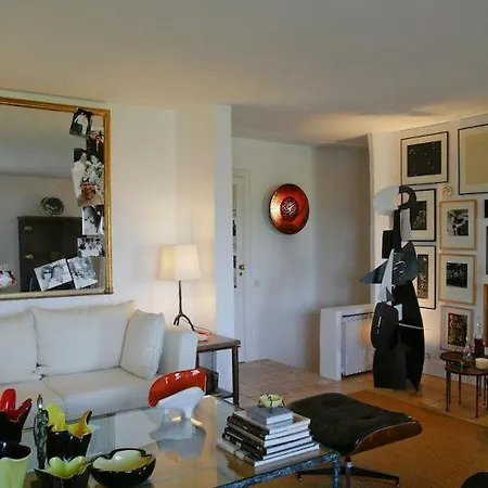 Apartment Tropezian Arty House Saint-Tropez